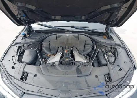 2018 BMW Alpina B7 xDrive из США, поврежденный, VIN WBA7F2C5XJG856248